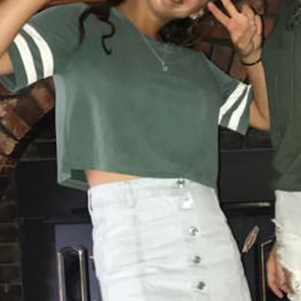 Forever 21 Green Crop Top